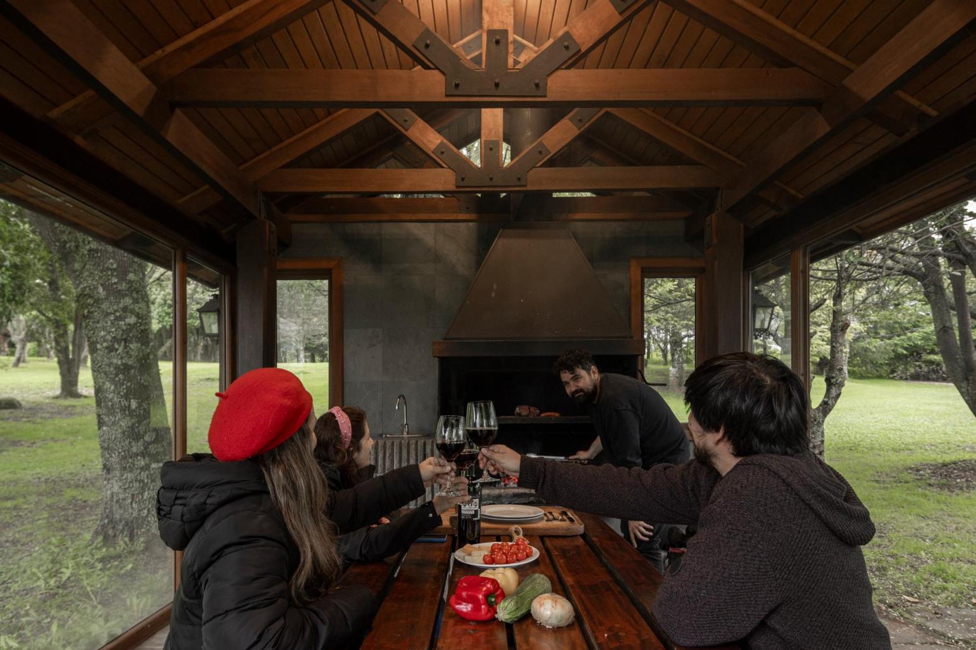 Hotel Y Cabanas Punta Larga - Caja Los Andes Фрутилар Екстериор снимка